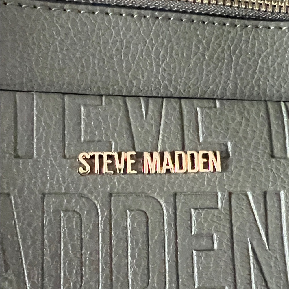 Steve Madden Blivia Maddi Olive Handbag with 2 Small Matching Bags - Picture 2 of 13